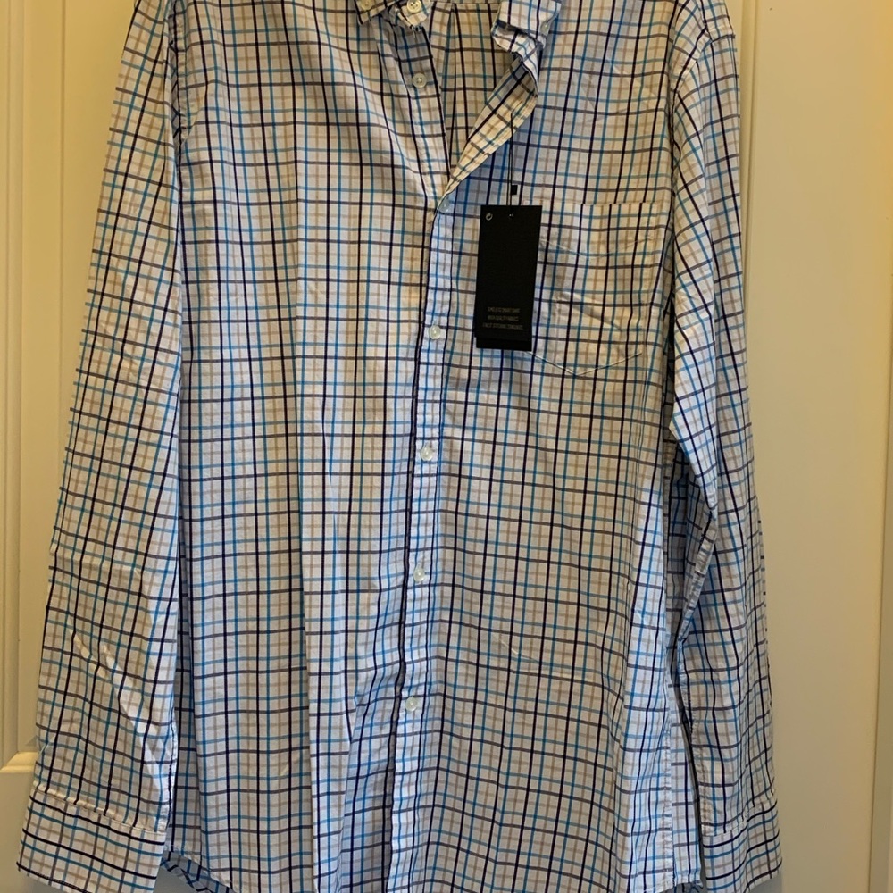 Men’s Double Pump long sleeve shirt, NWT, size L